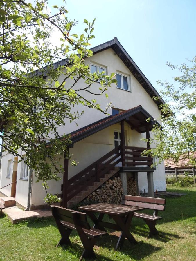 Apartman Marko Bajina Basta Exteriör bild