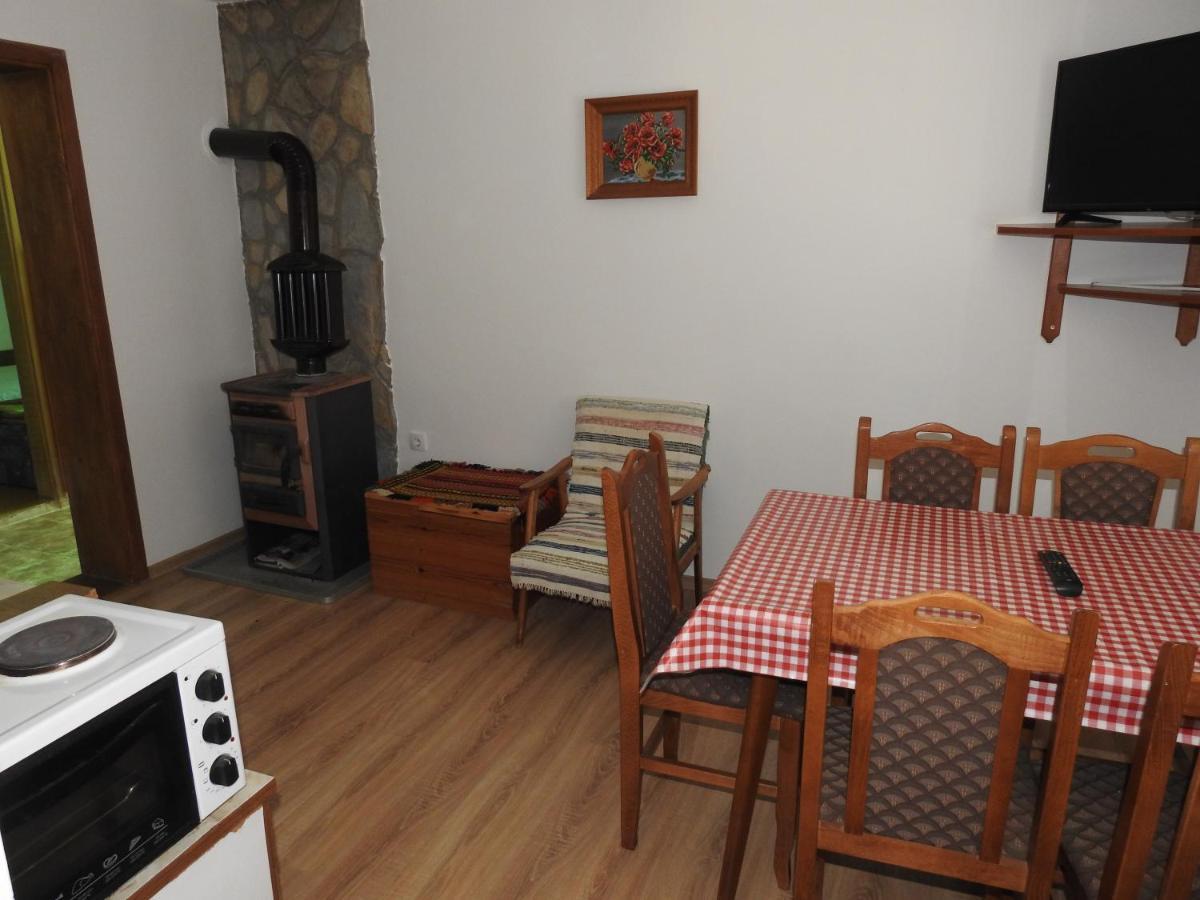 Apartman Marko Bajina Basta Exteriör bild